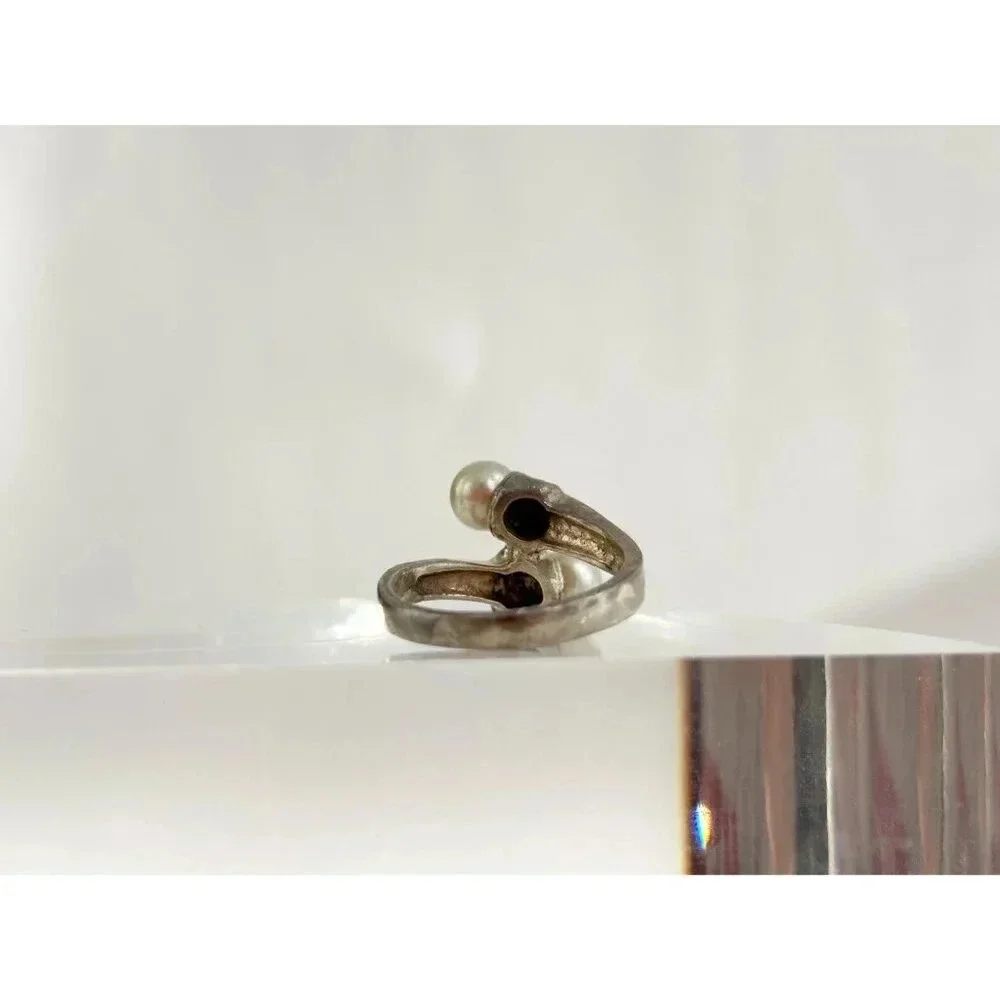 Sterling Faux Pearl Marcasite Adorned Vintage 925 Stamped Wrap Ring - sz 6
